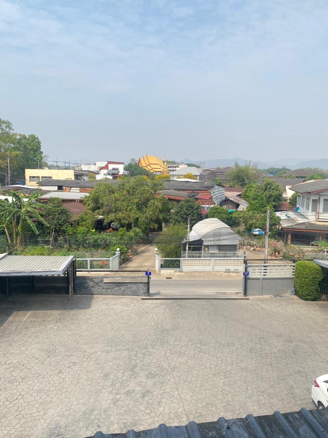 Hotel Huern Nana Jomsawan Phrae Exterior foto
